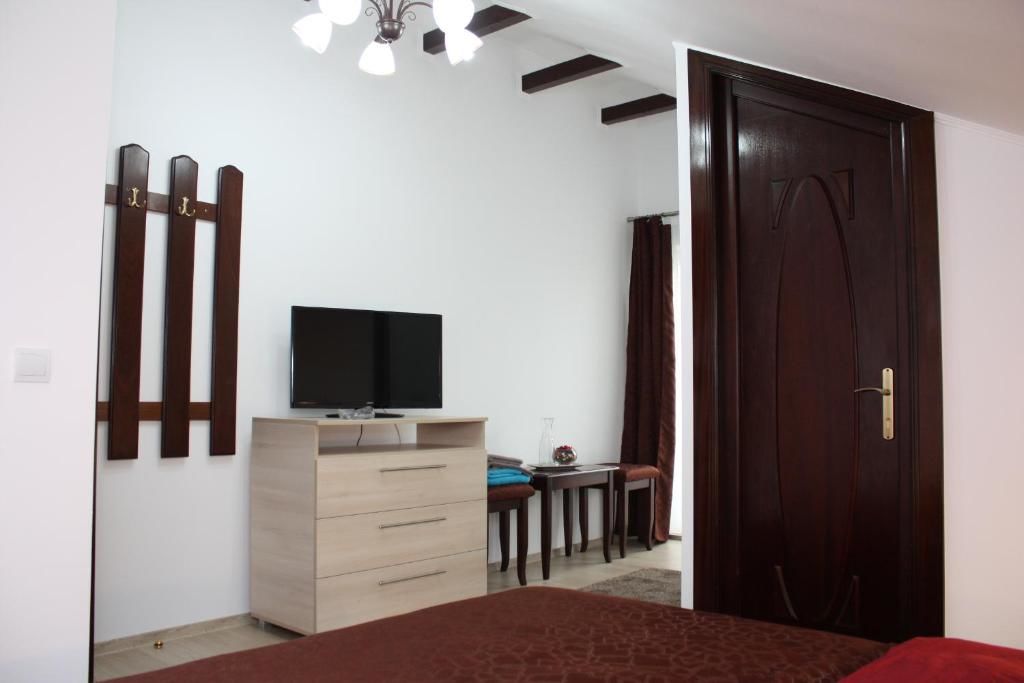 Гостевой дом Casa Ianis Брашов
